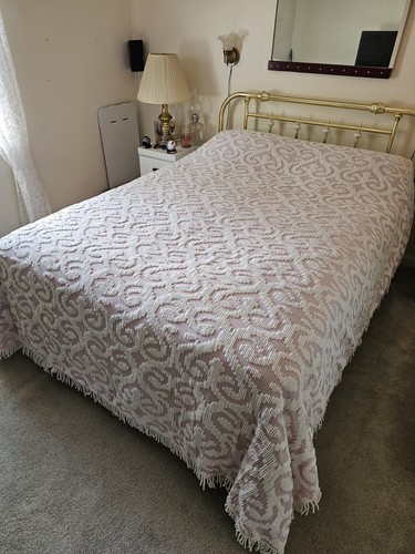 Vintage pink chenille